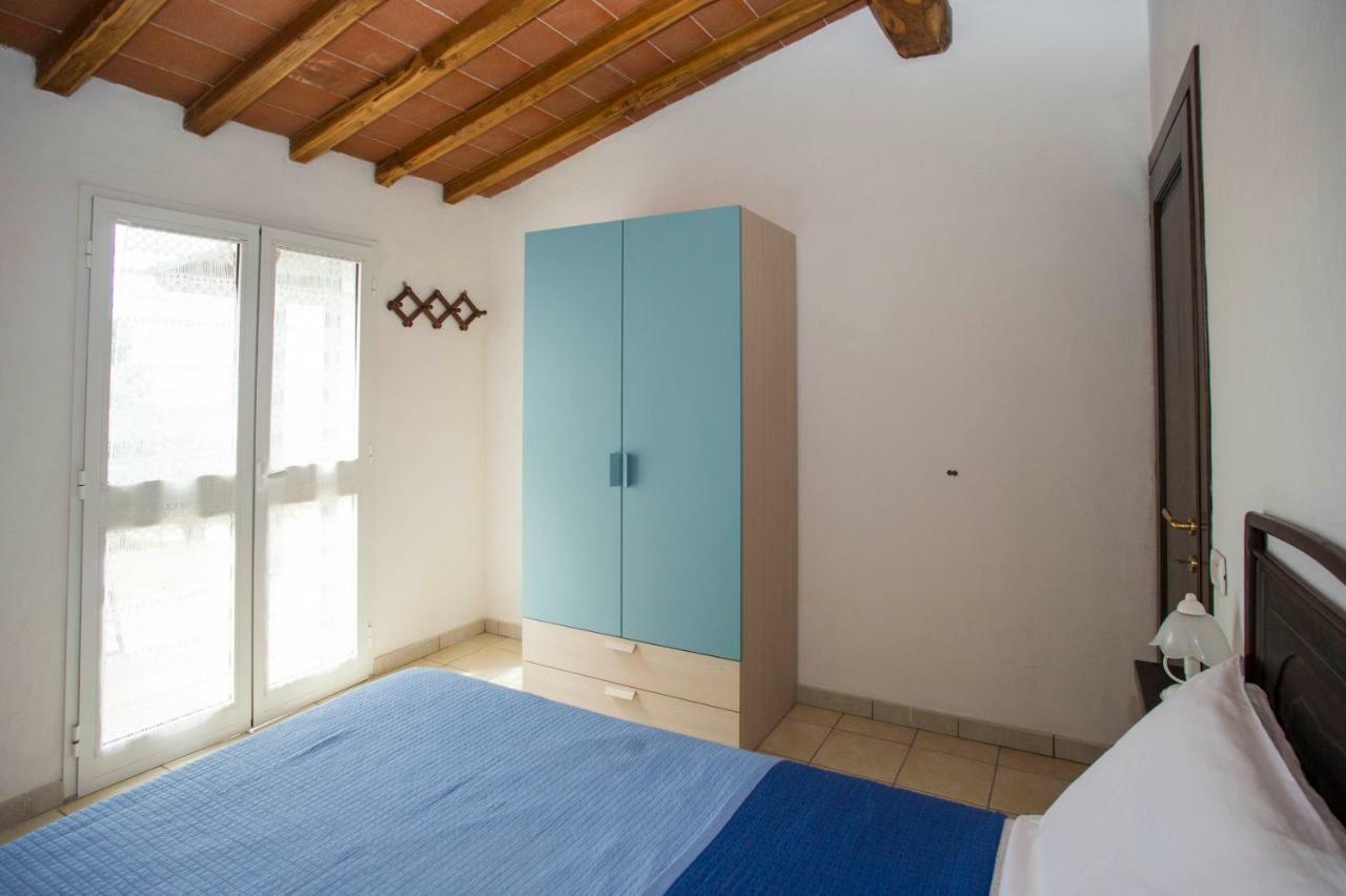 Il Poggio Marcuccio Aparthotel Lacona Kültér fotó