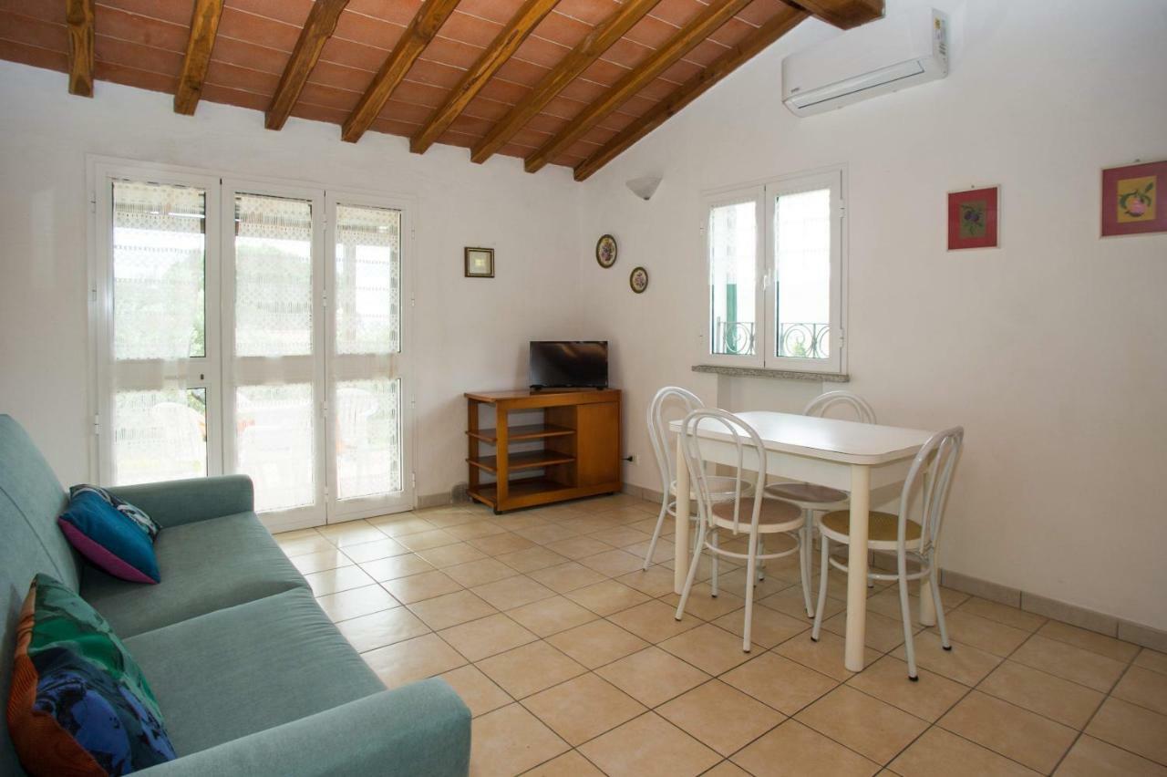 Il Poggio Marcuccio Aparthotel Lacona Kültér fotó