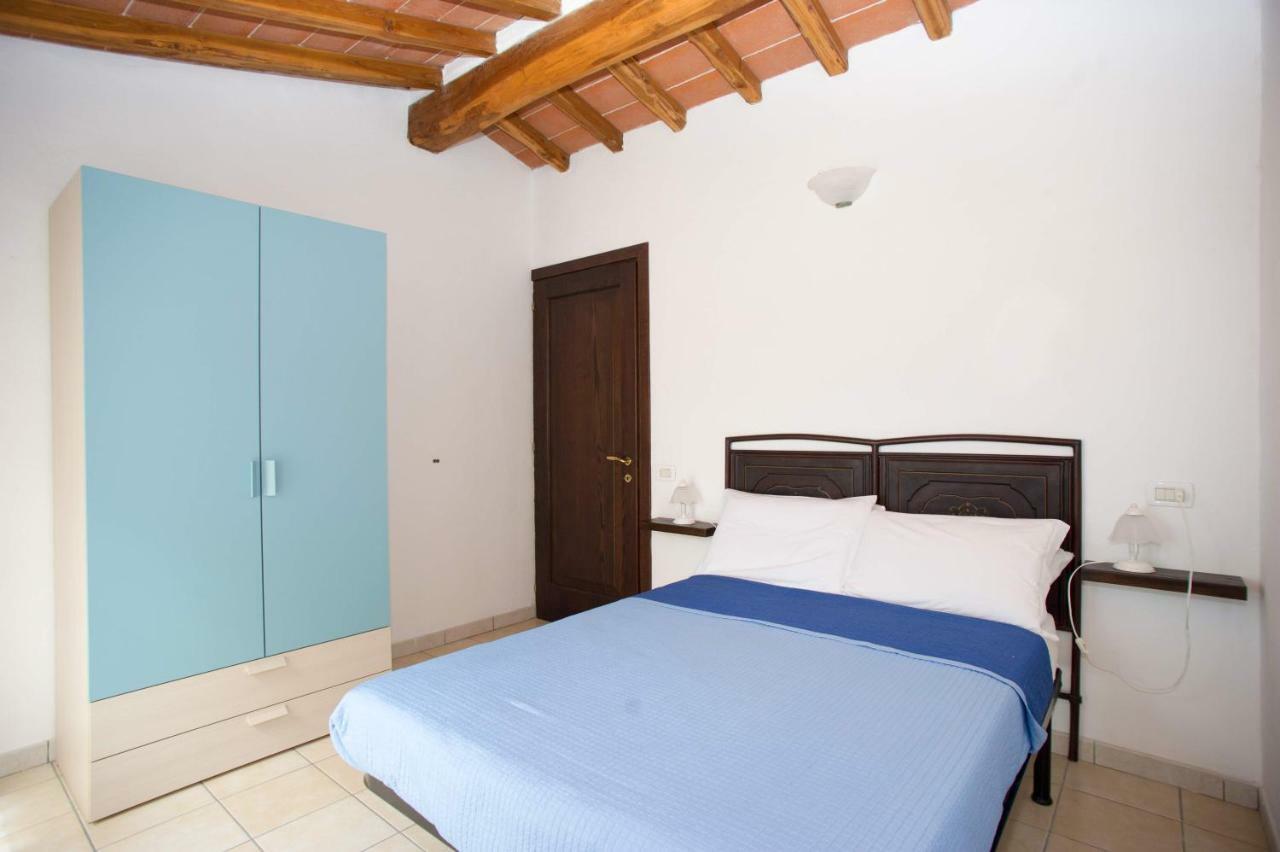 Il Poggio Marcuccio Aparthotel Lacona Kültér fotó