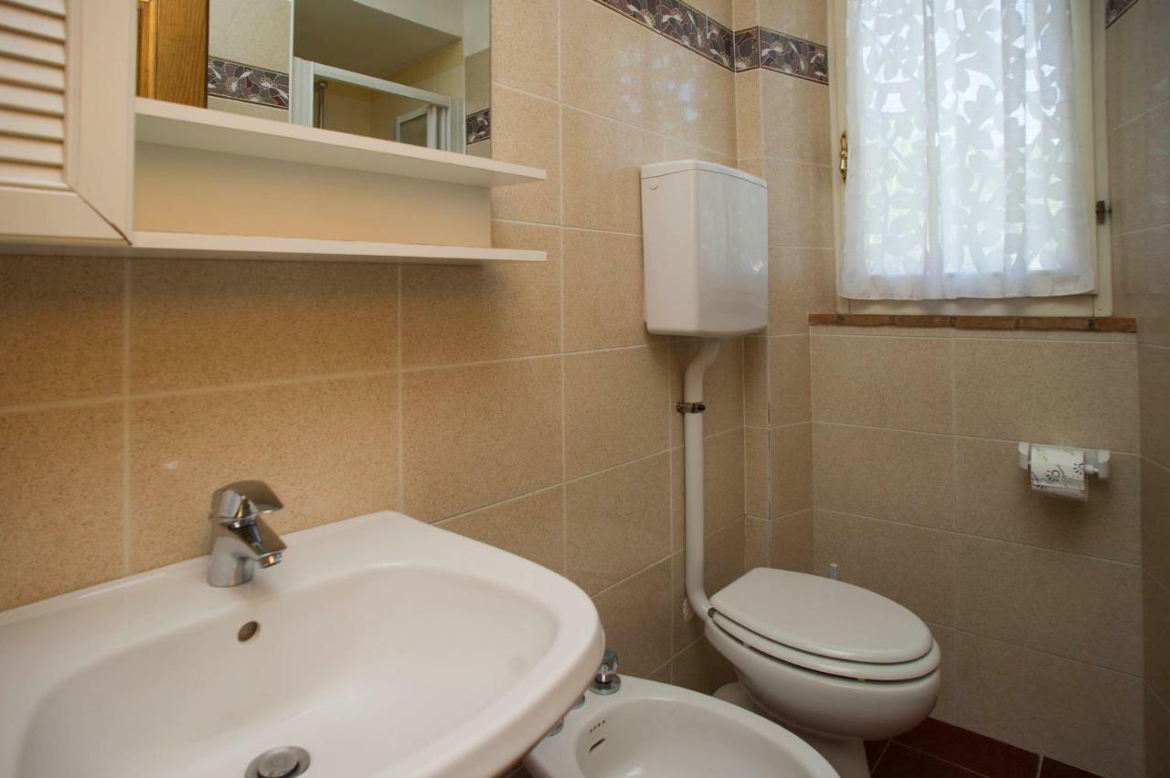 Il Poggio Marcuccio Aparthotel Lacona Kültér fotó