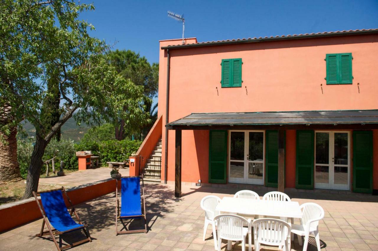 Il Poggio Marcuccio Aparthotel Lacona Kültér fotó